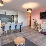 Vire Moulin Furnished Flat * 안시