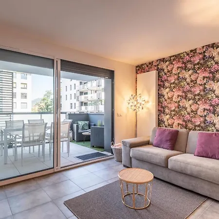 아파트 Vire Moulin Furnished Flat 안시