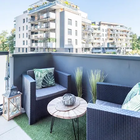 Vire Moulin Furnished Flat * 안시