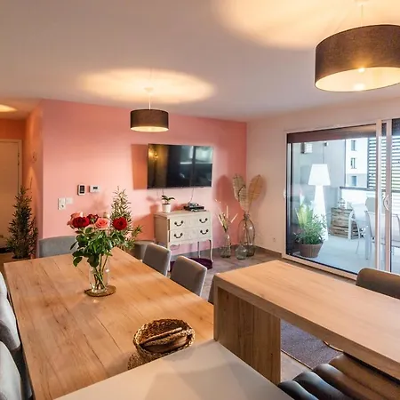 아파트 Vire Moulin Furnished Flat 안시