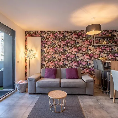 아파트 Vire Moulin Furnished Flat *