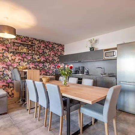 Vire Moulin Furnished Flat
